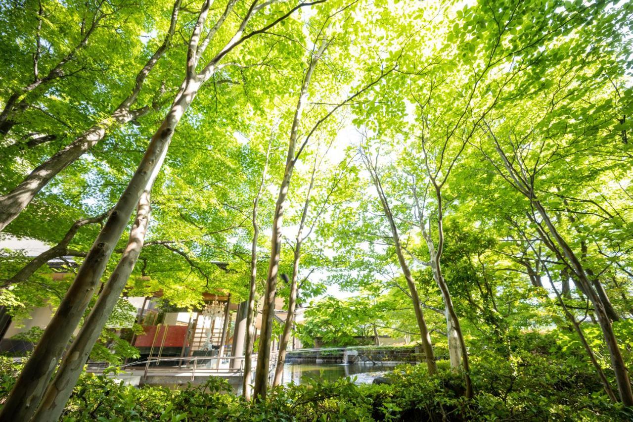 Iizaka Onsen Surikamitei Ohtori Hotel Fukushima  Buitenkant foto