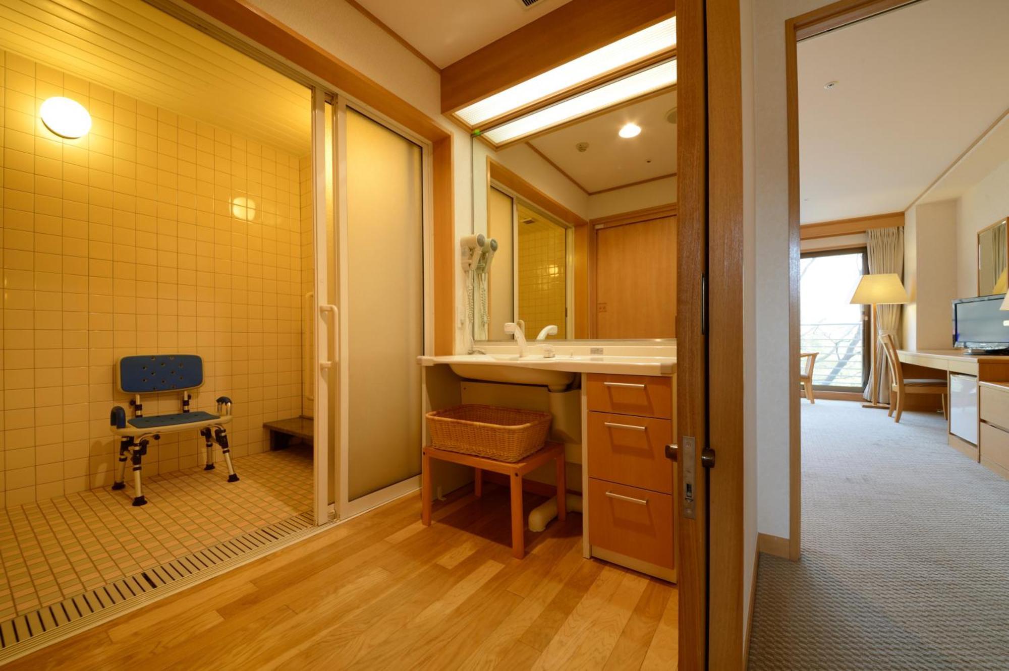 Iizaka Onsen Surikamitei Ohtori Hotel Fukushima  Kamer foto