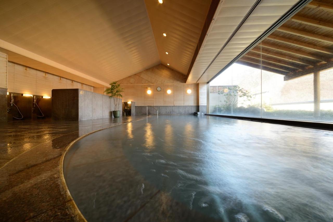 Iizaka Onsen Surikamitei Ohtori Hotel Fukushima  Buitenkant foto