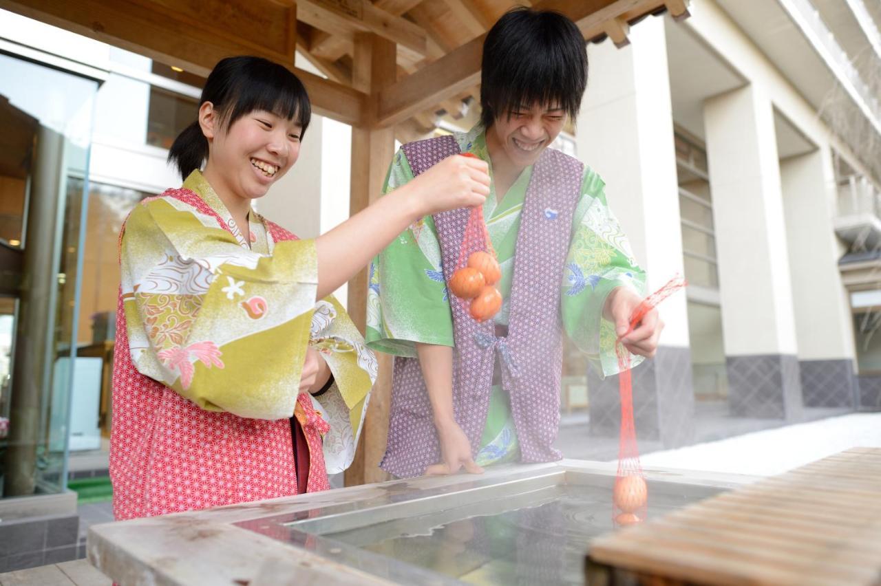 Iizaka Onsen Surikamitei Ohtori Hotel Fukushima  Buitenkant foto